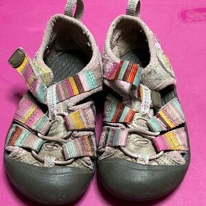 Keen Pink and Green Sporty Sandals with Adjustable Straps